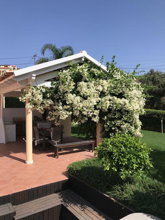 Casa Mocho Branco Bed & Breakfast Loule Ngoại thất bức ảnh